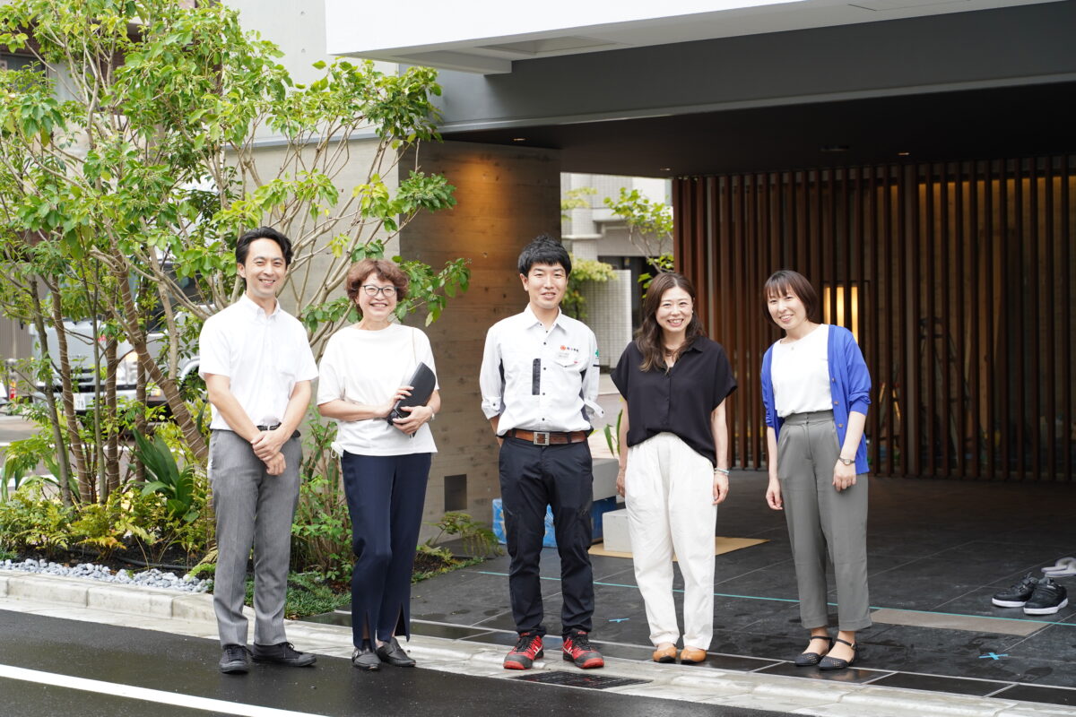 小野組チーム、ライター福原、シアンス佐野の集合写真