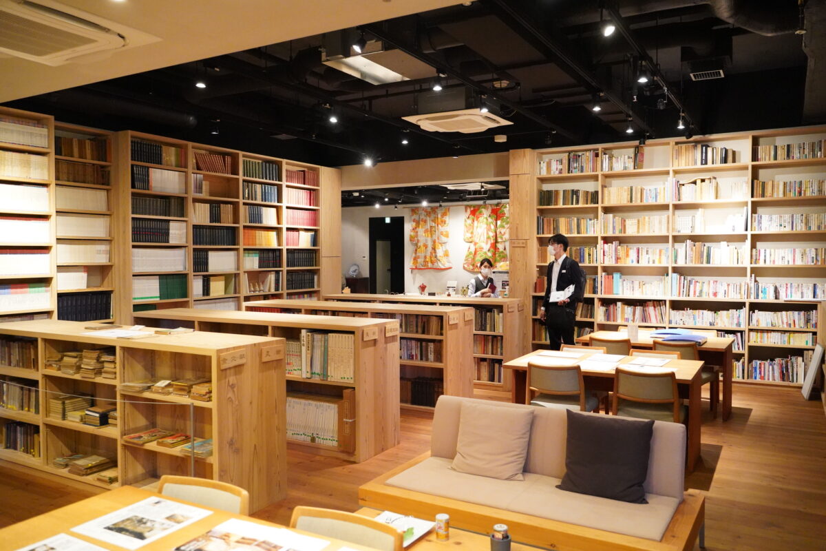 日本酒の歴史を体験できる菊水日本酒文化研究所のロケハン風景