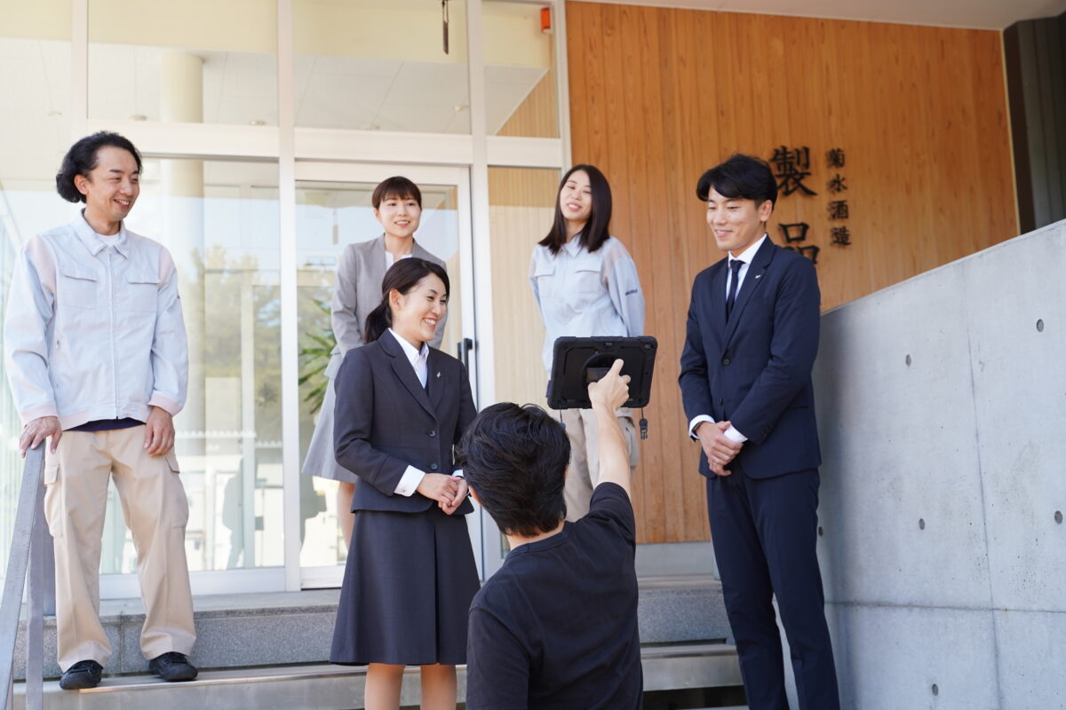 撮影した写真は、その場で皆様に確認いただけます